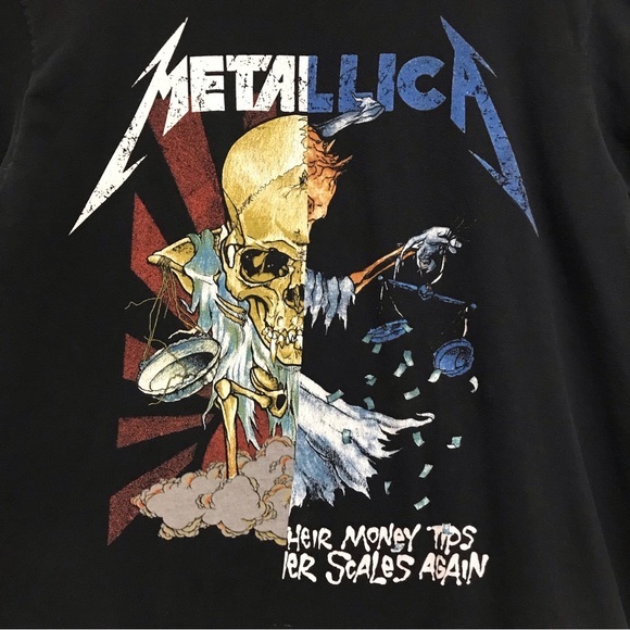 Metallica Their Money Tips Her Scales Again Graphic Tee Shirt - Picture 5 of 5